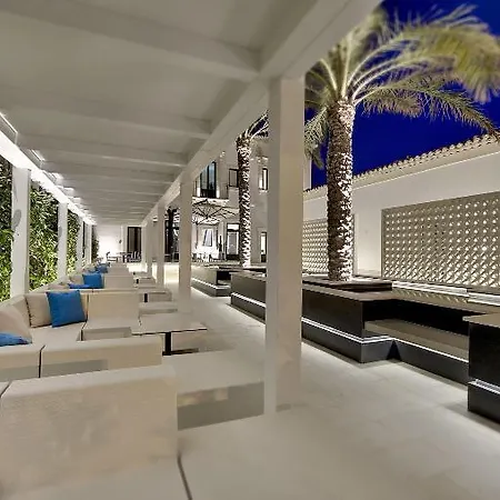 Zafran Boutique Hotel 4*