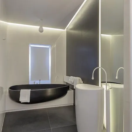 Zafran Boutique Hotel 4*