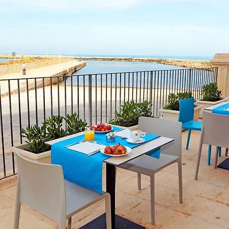 Zafran Boutique Hotel